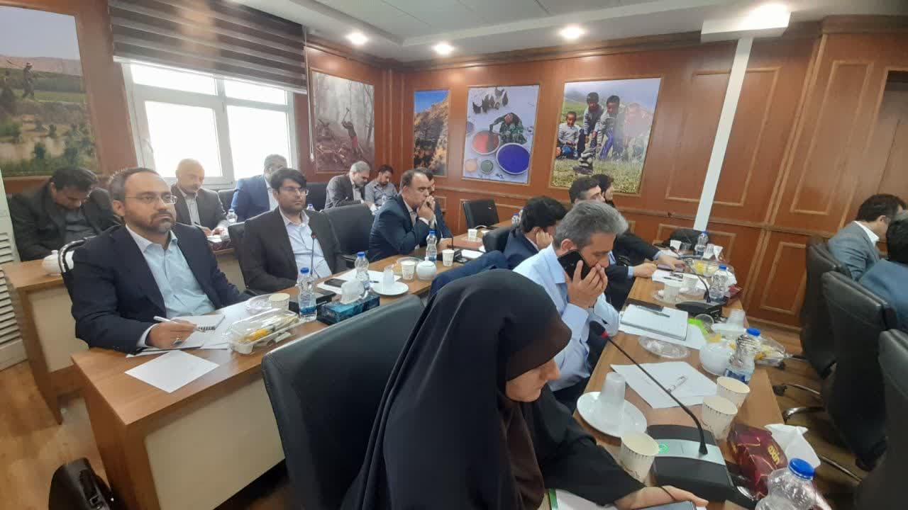 حضور-دکتر-خجسته-مدیرکل-امور-روستایی-و-شوراهای-استان-در-جلسه-مدیران-کل-دفاتر-امور-روستایی
